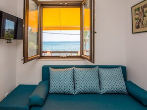 Apartment | Living area - Apartments Sea Eyes - Two Bedroom Apartment With Terrace and Sea View (Vir)