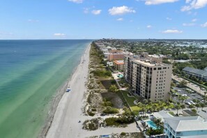Beach - Beachfront Condo w/ Stunning Gulf Views | Reflections On The Gulf 504 (Indian Rocks Beach)
