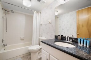 Hair dryer, towels - Beachfront Condo w/ Stunning Water Views | Reflections On The Gulf 504 (Indian Rocks Beach)