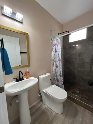 風筒、提供毛巾、番梘、廁紙