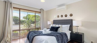 Rest Ease A Sepal Stay