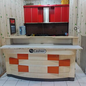 Interior - OYO 95100 Omega Centerpoint (Bekasi)