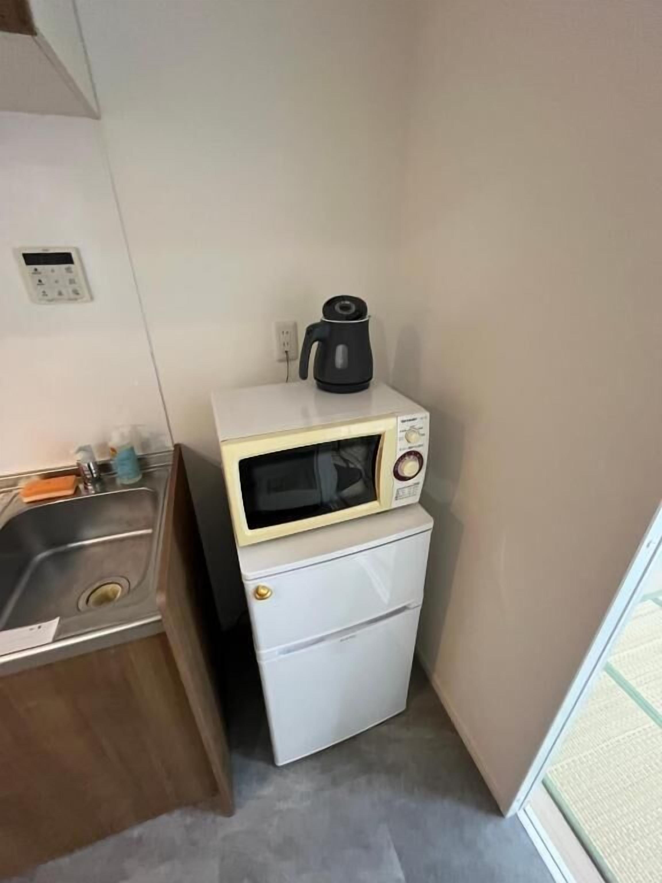 Single Room, Lanai, City View | Interior