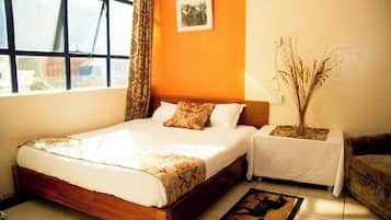 Phòng đôi Deluxe, quang cảnh thành phố | Truy cập Internet không dây miễn phí, bộ trải giường