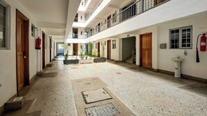 Unclassified image, 4 of 35, button - Miriam Inn Chaka (Chaka)
