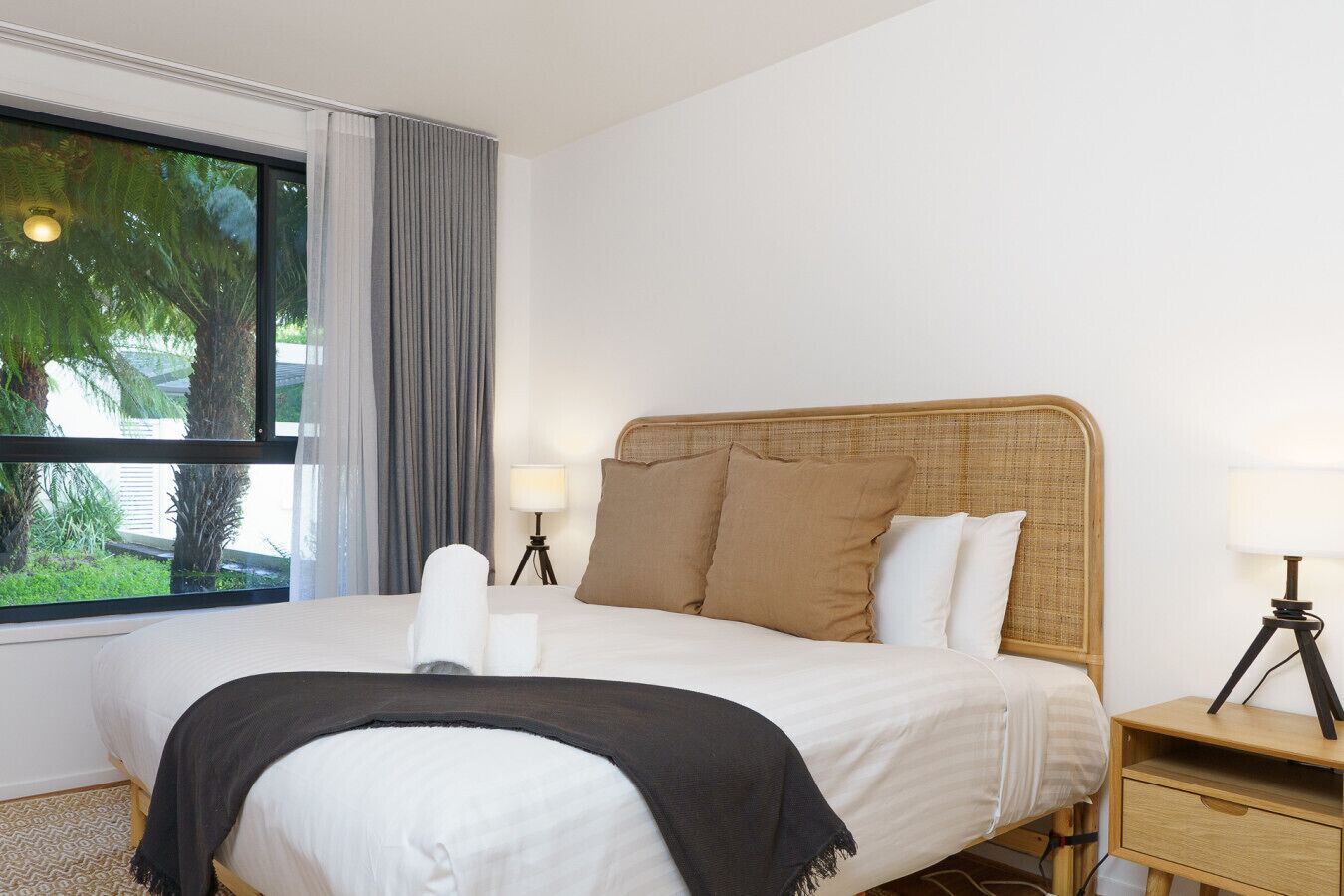 2 habitaciones, tabla de planchar con plancha y wifi gratis 