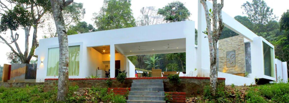 ด้านหน้าที่พัก