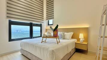 Blackout curtains, iron/ironing board, free WiFi