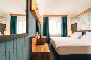 Standard Double Room | Blackout drapes, iron/ironing board, free WiFi - Inn Ozz Astana (Astana)