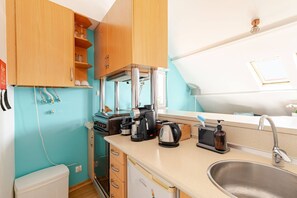 Apartment, 1 Bedroom, City View | Interior - Cosy Loft Heart Of The City! (Lisbon)