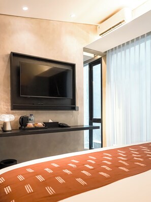 Free WiFi - Maisola by ARTOTEL Semarang (Semarang)