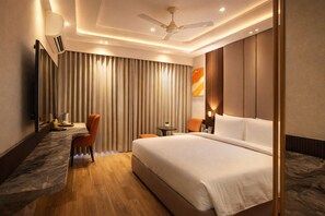 Deluxe Double Room With Balcony | 私人廚房 | 迷你雪櫃