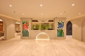 Reception - Tulip Inn Gurugram Sector 39 (Gurugram)