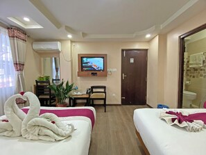 Deluxe Double or Twin Room, City View | Desk, laptop workspace, free WiFi - Hotel Maheshwor (Kathmandu)