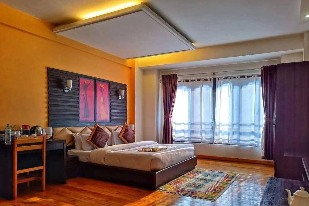 Hotel White Tara