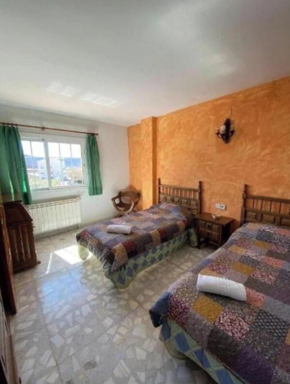 Casa, vários quartos, para fumantes, varanda | 8 quartos