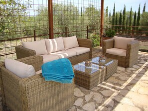 Terrace/patio - Finca Can Linda, between Sant Llorenc and Arta. 3000 meters to the center. (Sant Llorenç des Cardassar)