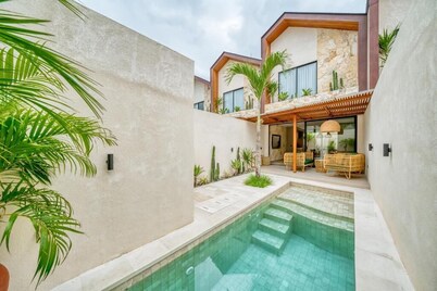 Arrecife 1BR Private Pool Villa Near Melasti Beach