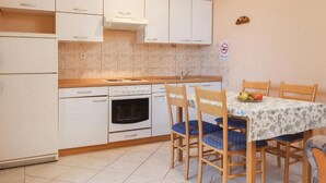 Unclassified image, 2 of 30, button - Summerheaven Apartments - One Bedroom Apartment With Terrace and Sea View (Podgora)