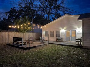 Terrace/patio - Entire home in Gulfport, Mississippi, The Magnolia Pearl (Gulfport)