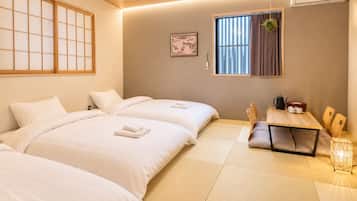 Habitació amb dos llits individuals Deluxe, diversos llits, bany privat | Vista des de l'habitació