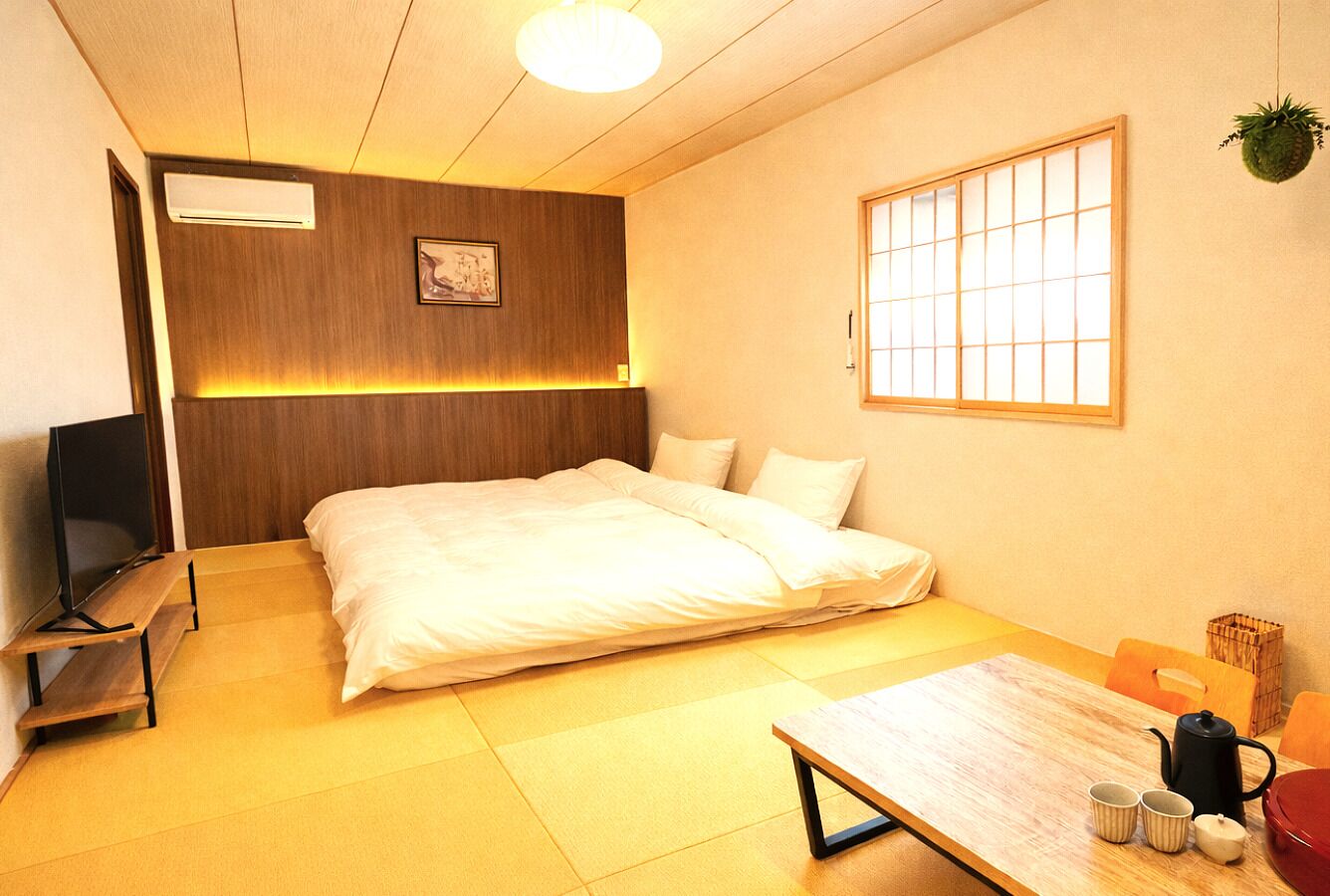 Phòng 2 giường đơn Superior, phòng tắm riêng | Bộ đồ giường cao cấp, chăn bông, nệm cao su hoạt tính (memory foam) 