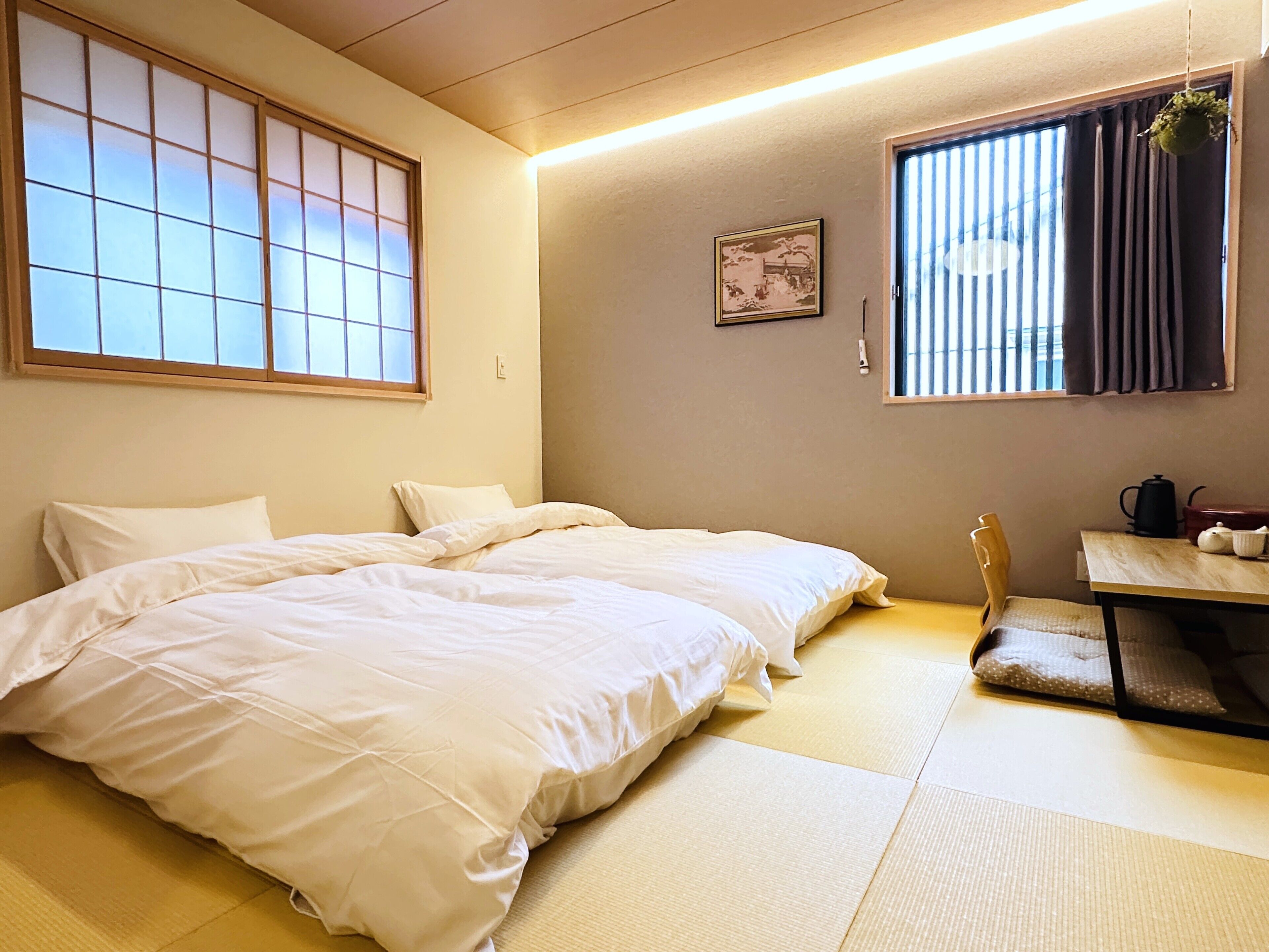 Deluxe Twin Room, Private Bathroom | Reception