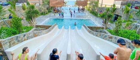 3 indoor pools, 5 outdoor pools