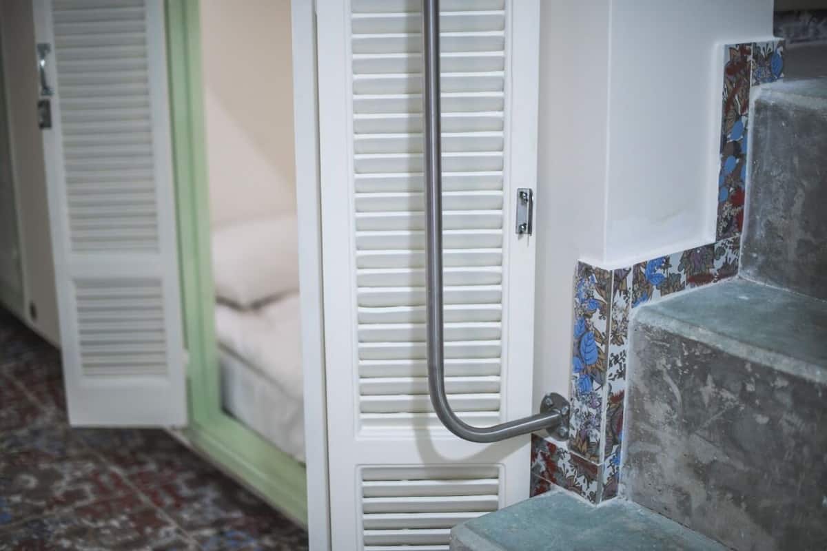 Shared Dormitory | Miscellaneous