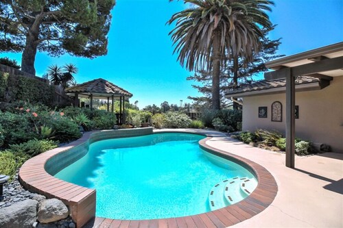 Grand House in Mt. Helix