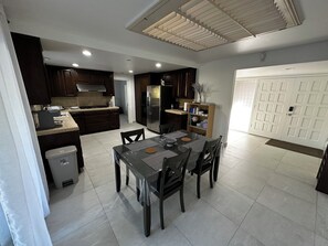 Dining - Grand House in Mt. Helix (El Cajon)