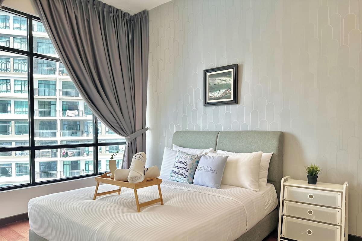 Blackout curtains, iron/ironing board, free WiFi