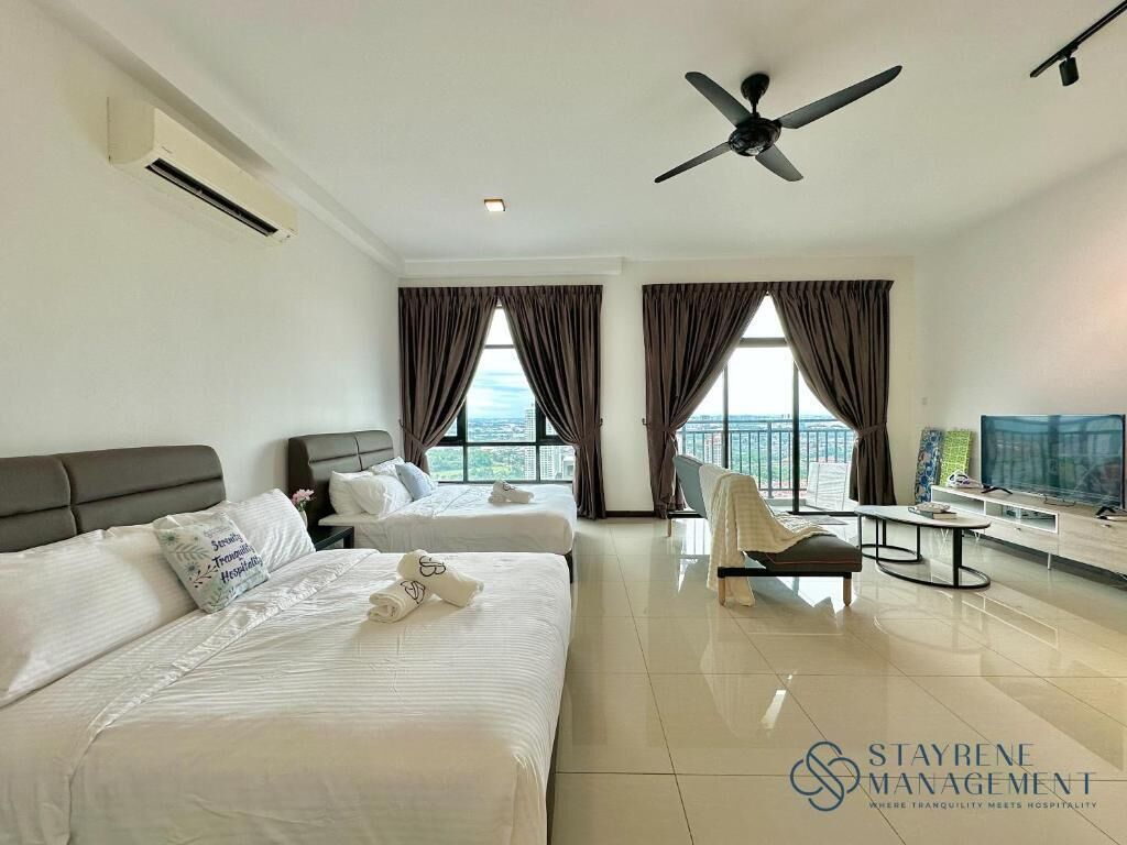 Superior studio, balkon, uitzicht op stad | Verduisterende gordijnen, een strijkplank/strijkijzer, gratis wifi