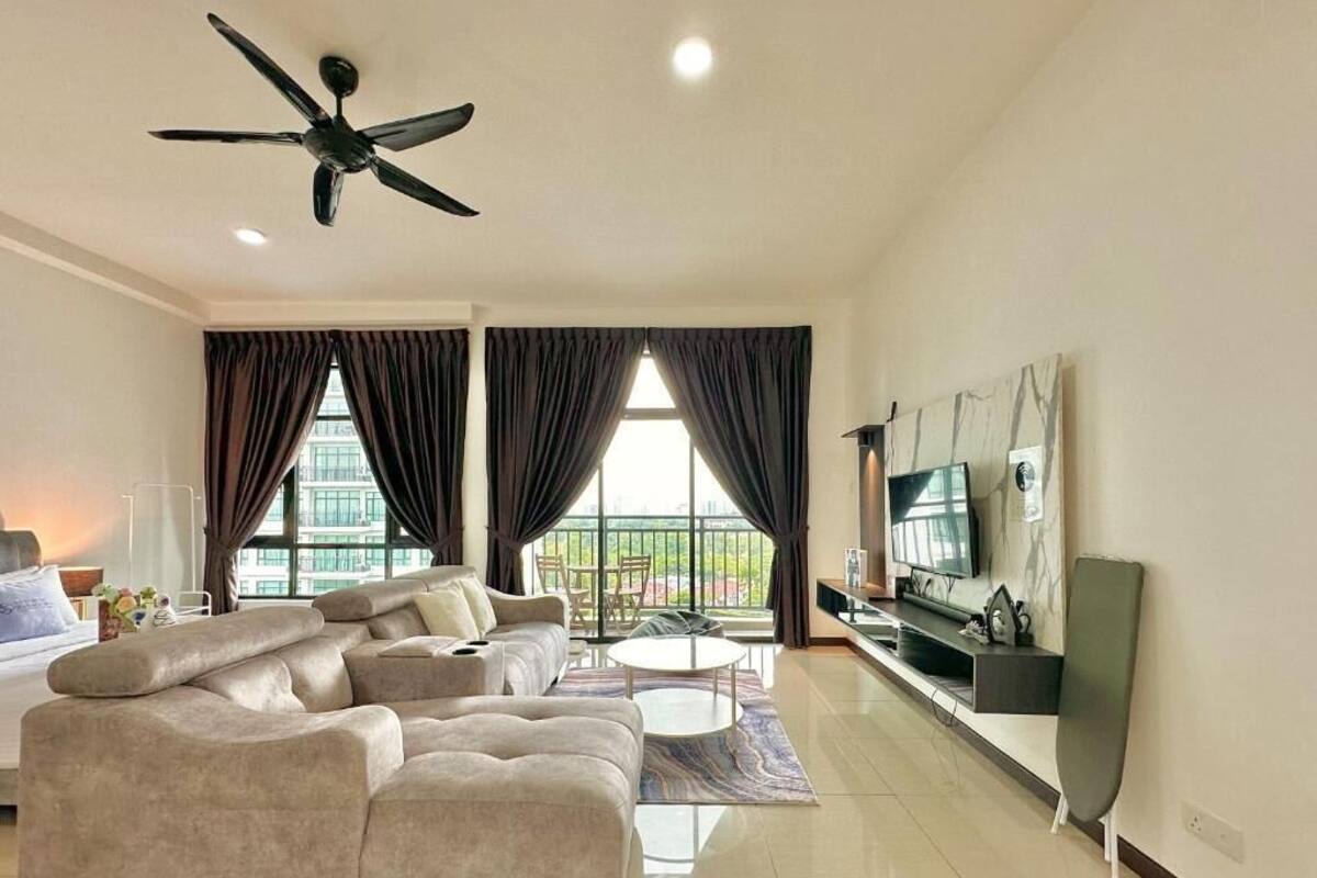Comfort Studio, Balcony | Living area