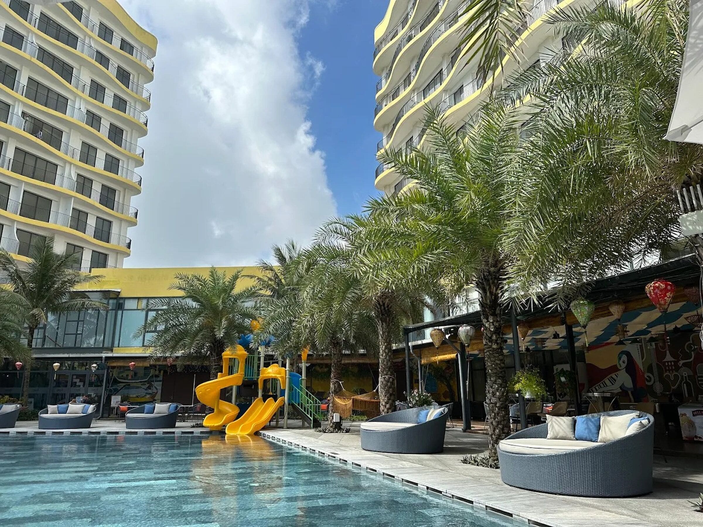 Indoor pool, 3 outdoor pools, free cabanas, pool umbrellas