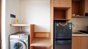 Royal Studio Suite, Beach View | Egyptian cotton sheets, premium bedding, down comforters