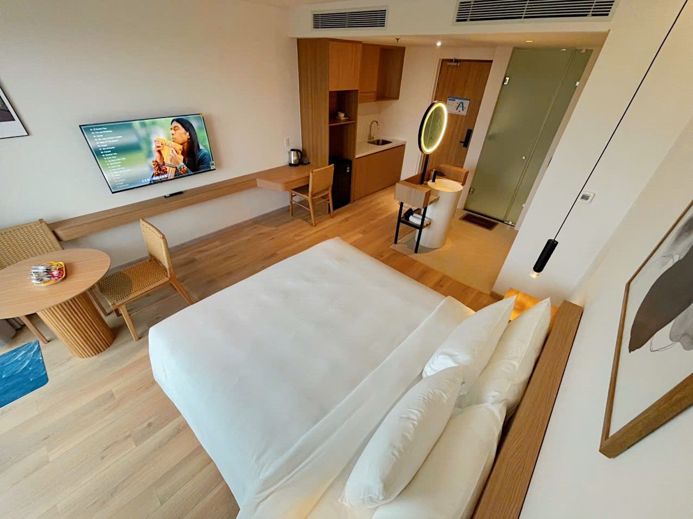 Egyptian cotton sheets, premium bedding, down duvets, memory-foam beds