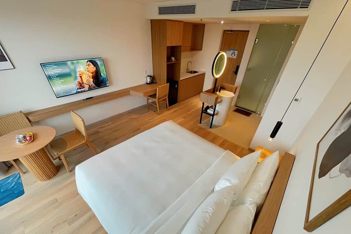 Egyptian cotton sheets, premium bedding, down duvets, memory-foam beds