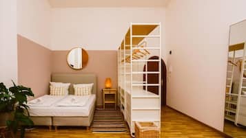 Tabla de planchar con plancha y wifi gratis