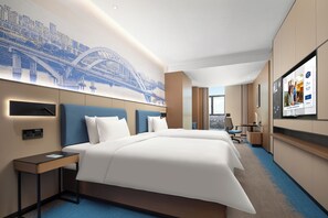 Escrivaninha, espaço de trabalho para notebook, cortinas blackout