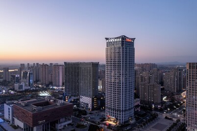 鹰潭希尔顿欢朋酒店