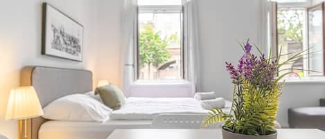 Appartement de base | Fer et planche Ă repasser, accĂšs au Wi-Fi (inclus)