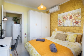 Apartment, Sea View | Blackout curtains, iron/ironing board, free WiFi - Cosy Apartment with Balcony & Sea Views (Mellieha)