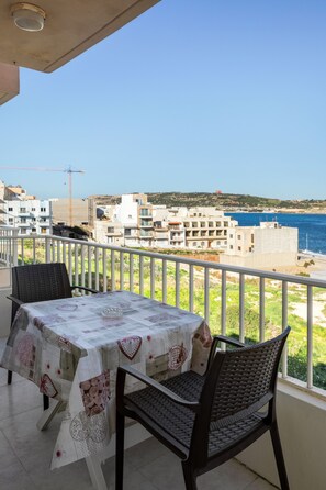 Apartment, Sea View | Outdoor dining - Cosy Apartment with Balcony & Sea Views (Mellieha)
