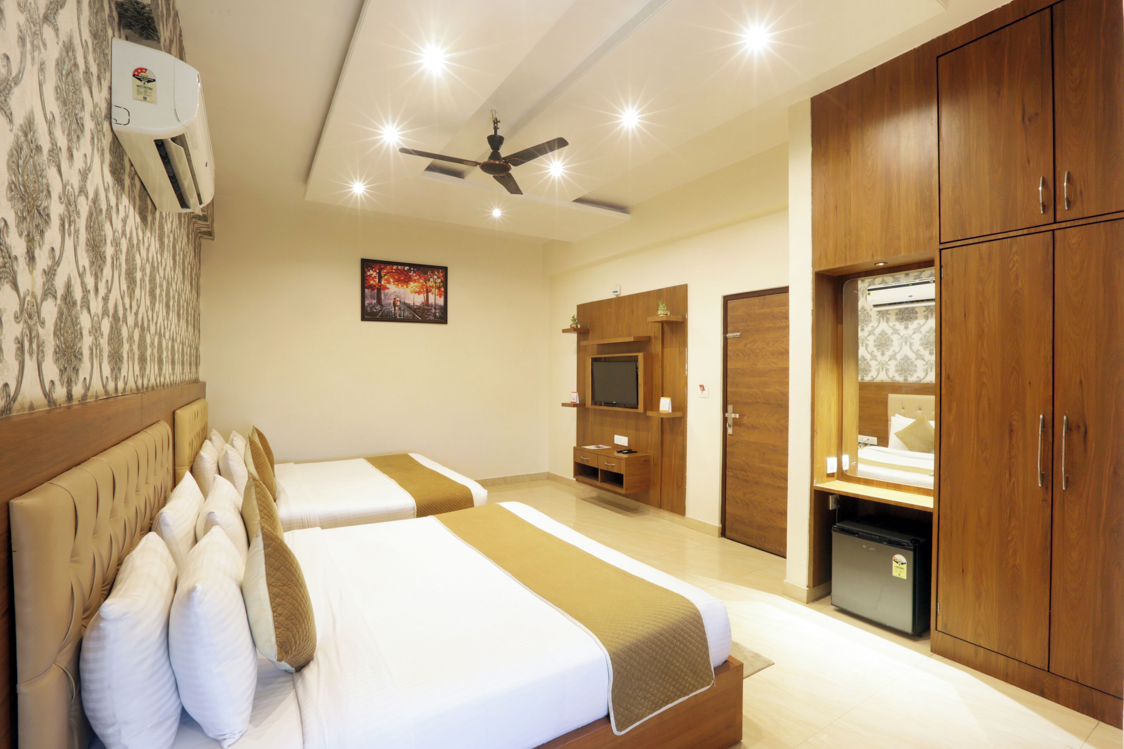 Quarto casal executivo, vista para a cidade | Escrivaninha, quartos à prova de som, Wi-Fi de cortesia