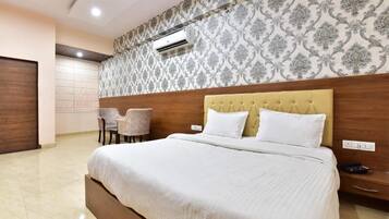 Escritorio y wifi gratis