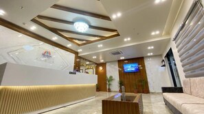 Lobby - Vinn Signature Prime by Vesta (Jaipur)