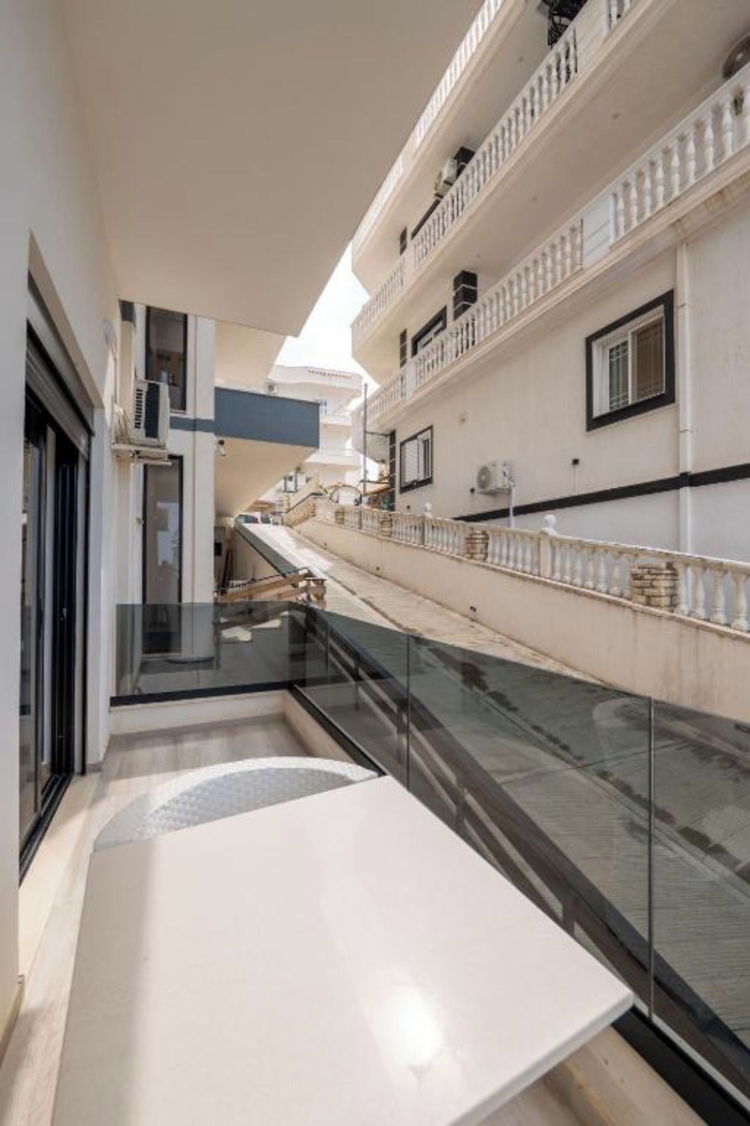 Habitación doble, balcón, vistas al mar | Ropa de cama hipoalergénica, sistema de insonorización, wifi gratis