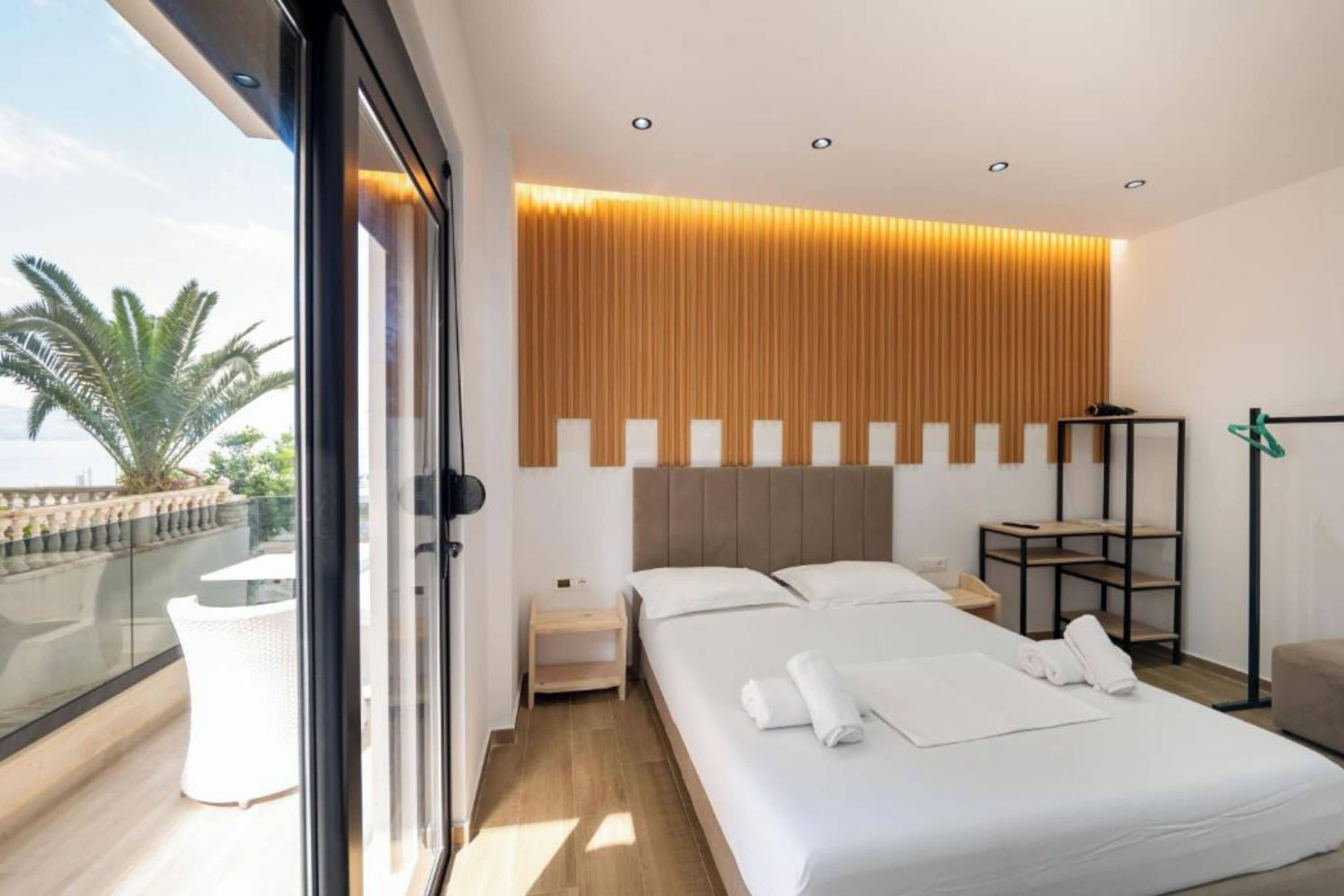 Double Room, Balcony | Hypo-allergenic bedding, soundproofing, free WiFi, bed sheets