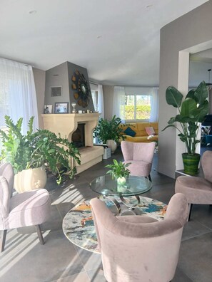 Interior - Large 200 m² family villa, ideal for families and groups of friends (Montbazin)